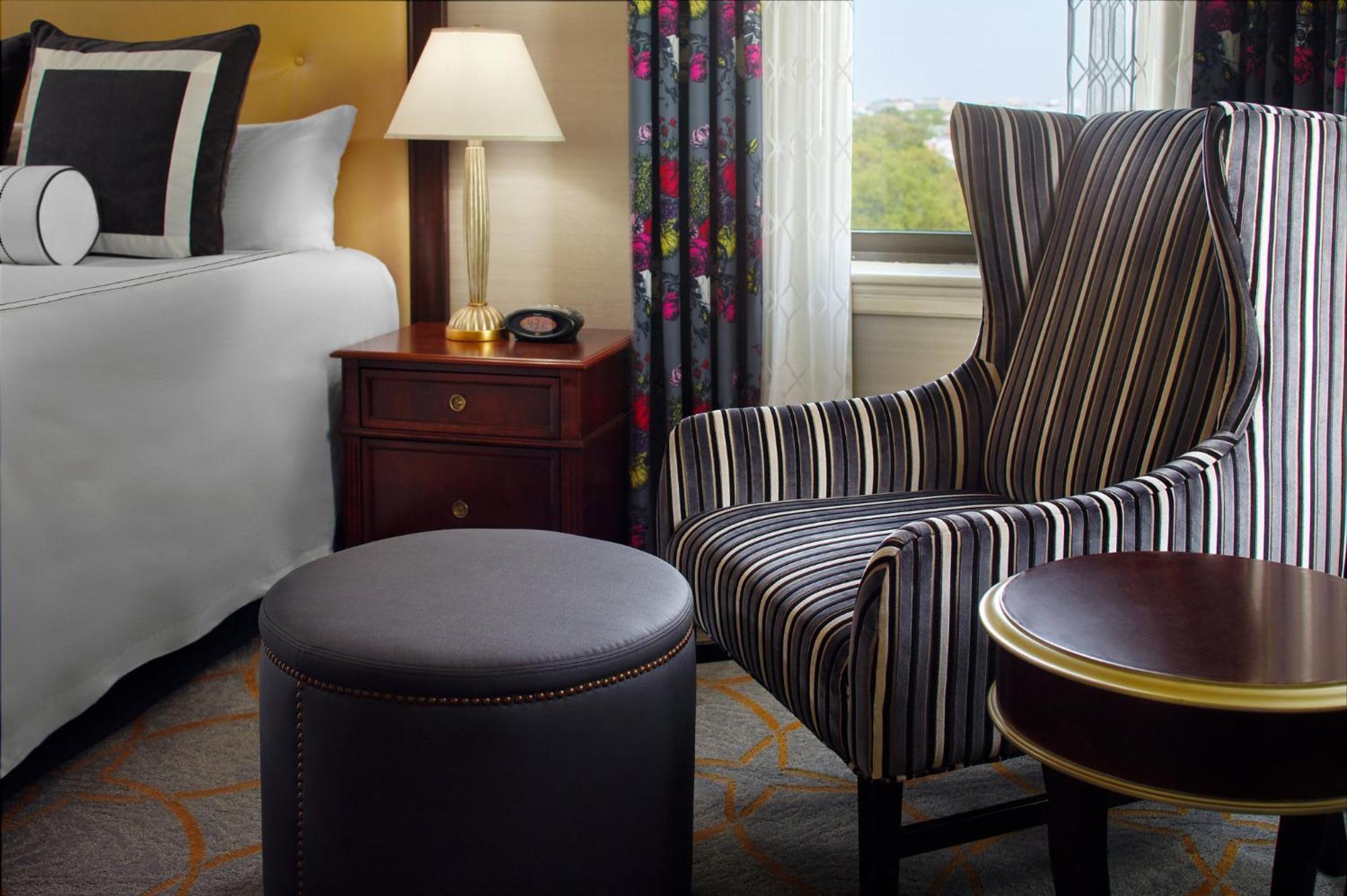 Premier Room - 1 King Bed,1275513898:JPEG