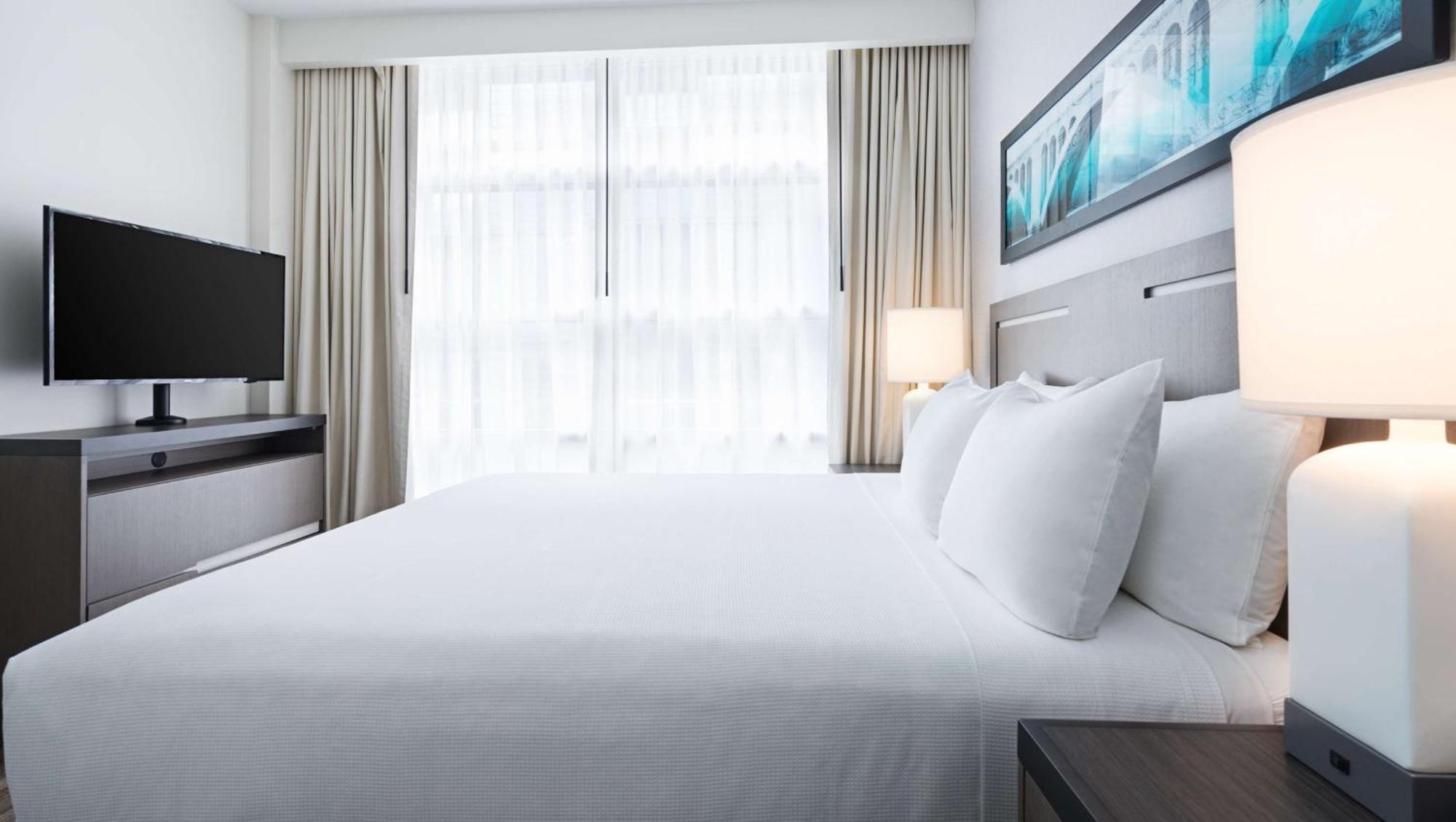 King Studio Suite with River View - Disability Access,1281735721:JPEG