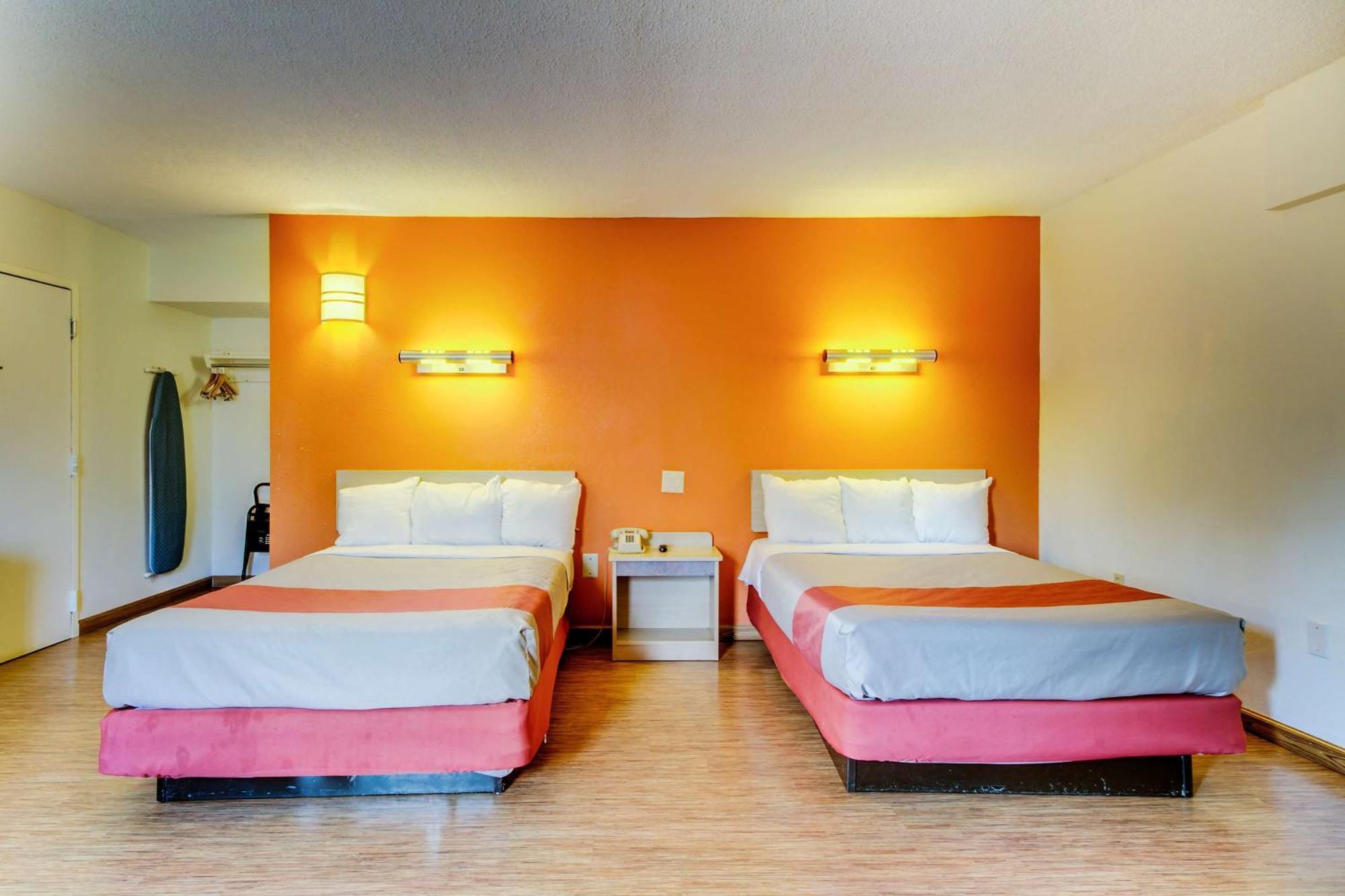 Quadruple Room - Disability Access - Non-Smoking,704209078:JPEG