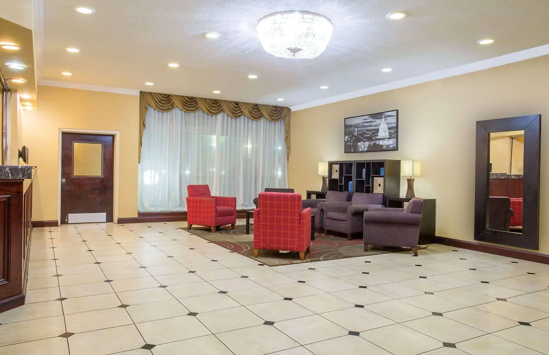 Days Inn By Wyndham Washington Dc/Gateway-1