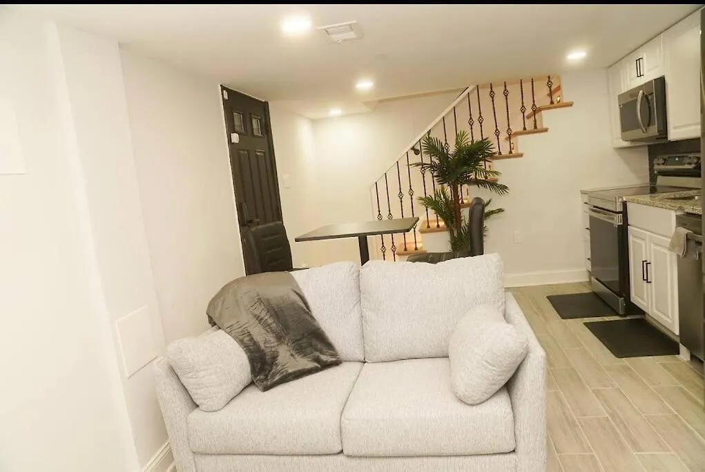 1 Bed 1 Bath Suite-1