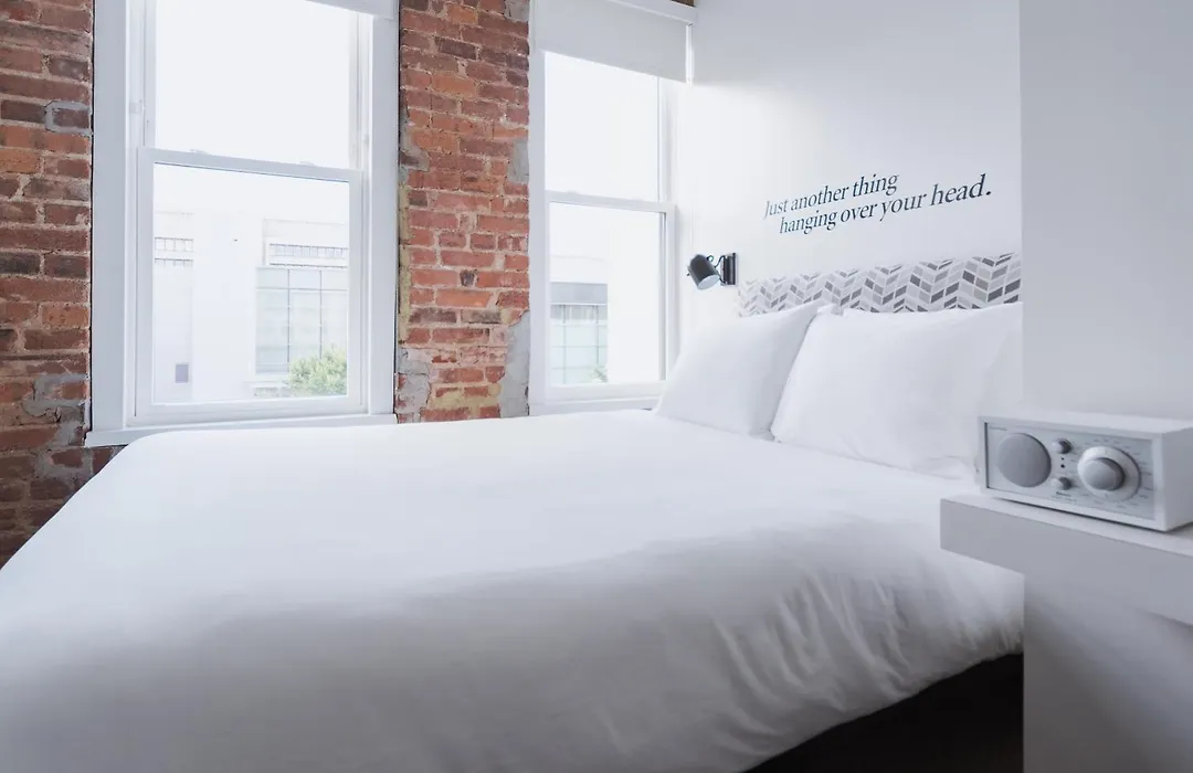 Hotel Hive-1