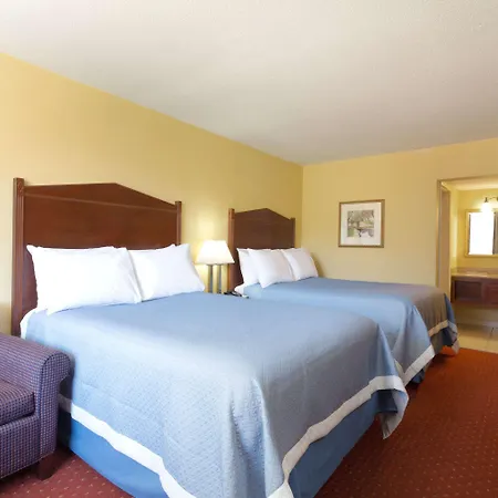 Days Inn By Wyndham Washington Dc/Gateway-3