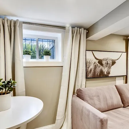 Edgewood Guest Suite-3
