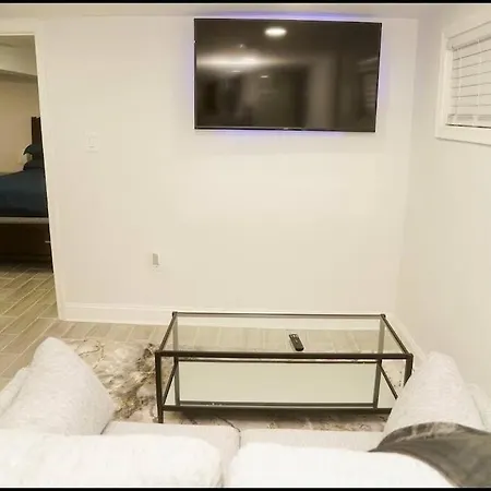 1 Bed 1 Bath Suite-3