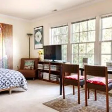Georgetown Parkside Retreat-3