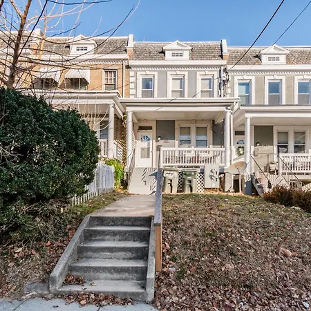 Spacious, Relaxing & Gorgeous 4Bd/4Ba House In Dc!-2