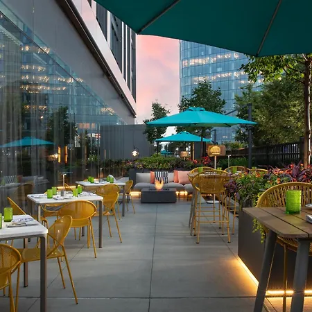 The Watermark Hotel-2