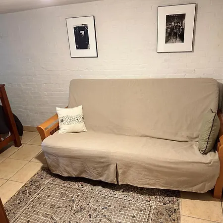 First Floor One Bedroom Apartment With Full Kitchen & Bath-3