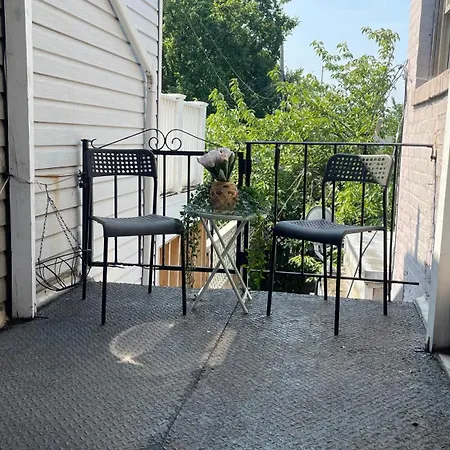 Charming 2Nd Fl Retreat, Heart Of Capitol Hill-2