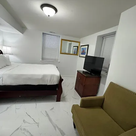 Lovely Remodeled 2Bdrm Basement Home-3
