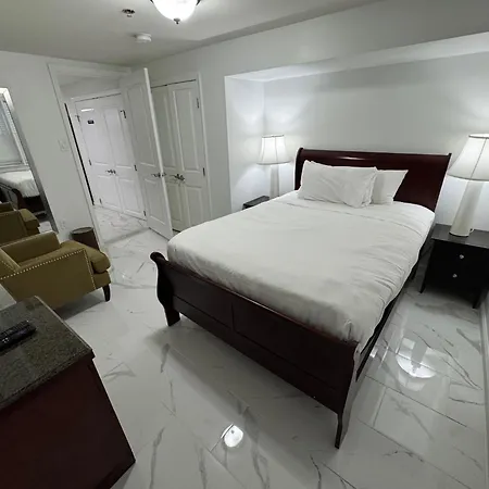 Lovely Remodeled 2Bdrm Basement Home-2