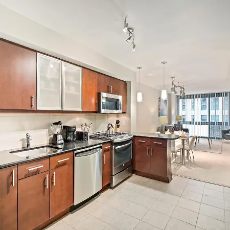 Global Luxury Suites At The National Mall-2